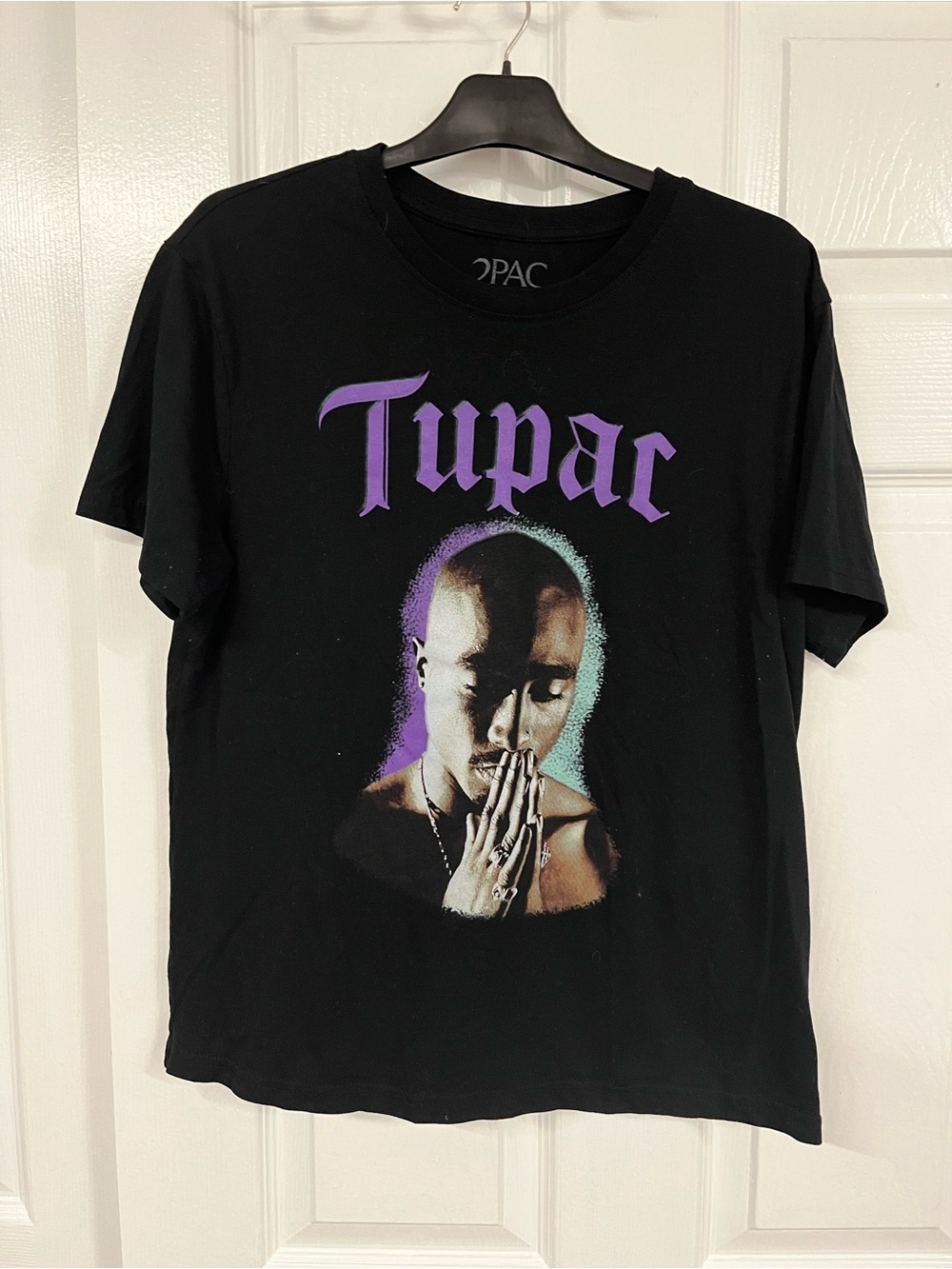 2Pac Tupac Shakur Women’s Medium Black Graphic T-Shirt Purple Rap Hip Hop Tee